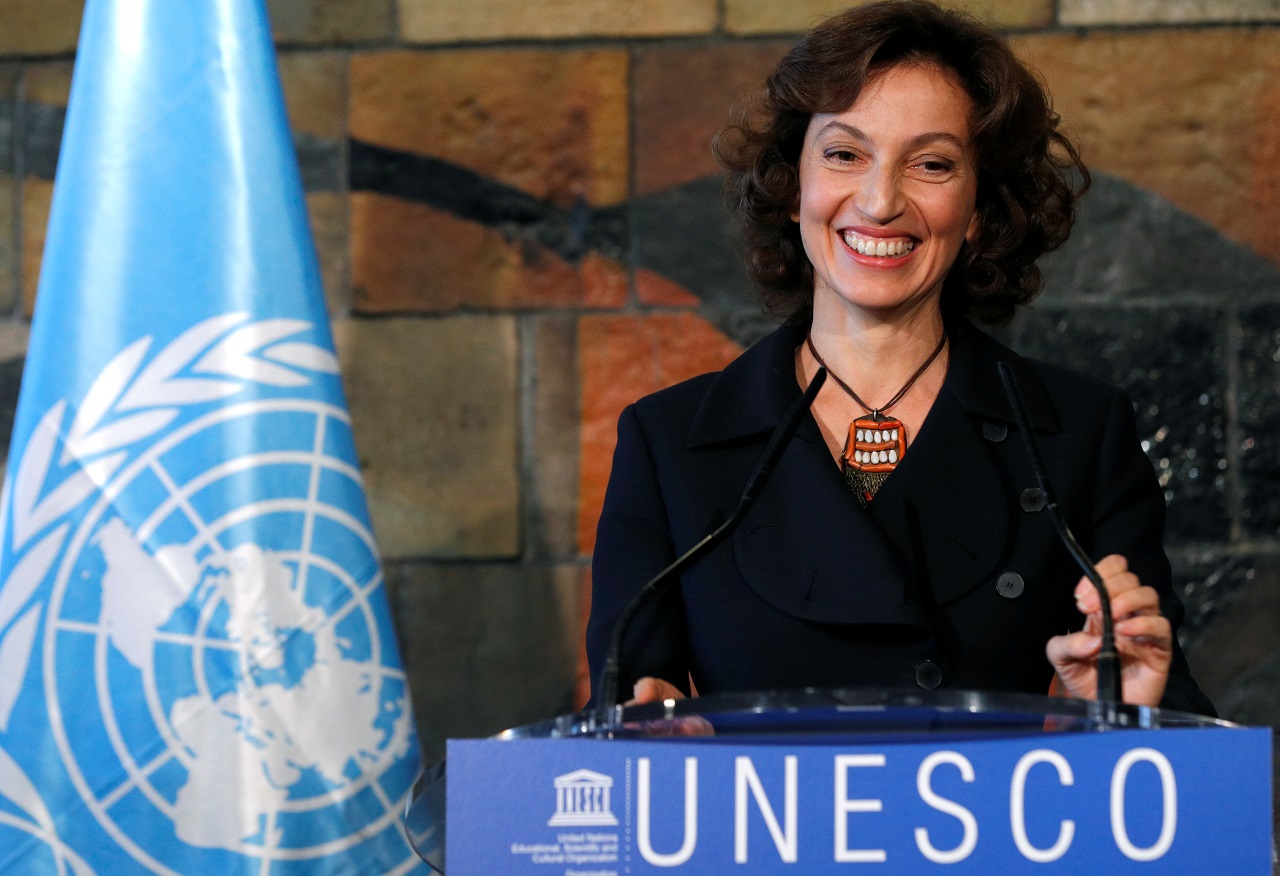   UNESCO names Audrey Azoulay as head   

  
UNESCO member states today overwhelmingly approved the nomination of France's former culture minister Audrey Azoulay to head the embattled cultural 
agency. 

 They confirmed the nomination by the agency's board last month of Azoulay, 45, who becomes UNESCO's second woman director general. 

 "The unity you have shown in this vote is a good omen for the coming period, in which we need to stand shoulder to shoulder," Azoulay told the members after garnering 131 votes with only 19 opposed. 
  

