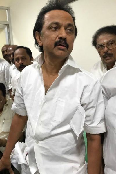 aiadmk crisis as it happened dmk to vote against palaniswamy in tn a7dbe57821b0e323667dae19ad436145 aiadmk crisis as it happened dmk to vote against palaniswamy in tn