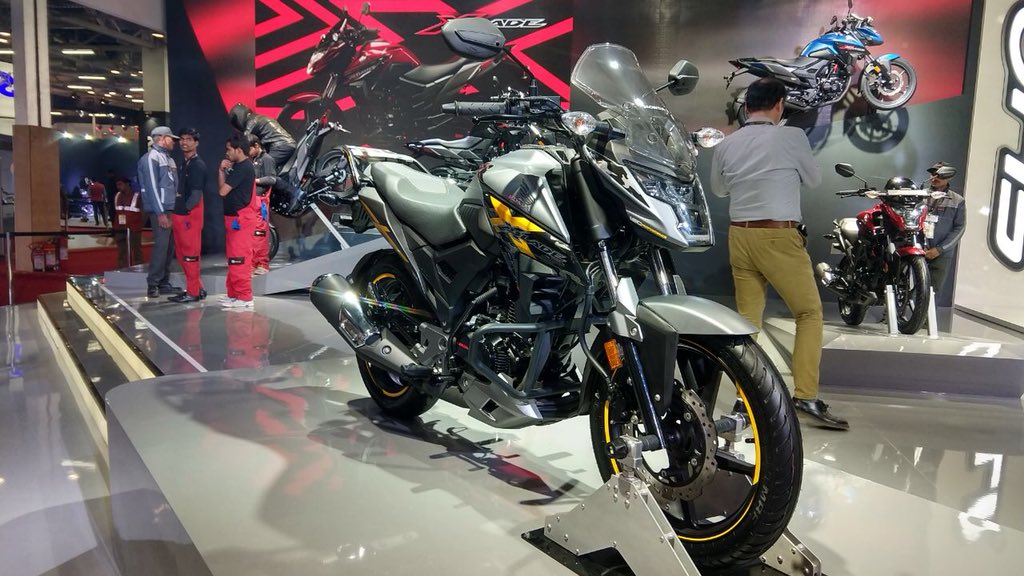 <p>A customised version of the Honda X Blade 160cc motorcycle at the Auto Expo 2018. <a href="http://overdrive.in/videos/honda-x-blade-auto-expo-2018/">Watch a walkaround with Honda X Blade here.</a></p>