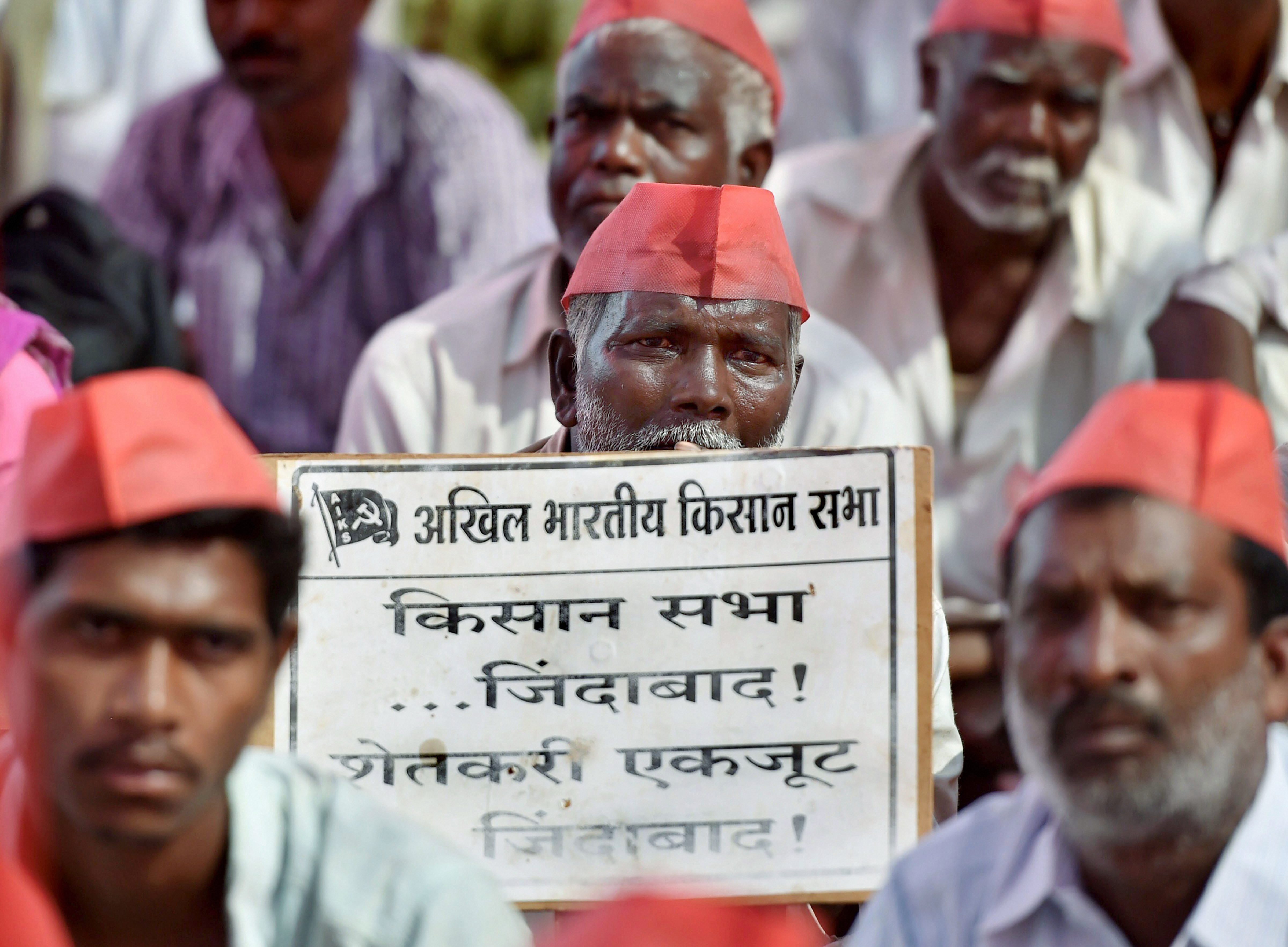   Mumbai: Farmers participate in a long march organised by All Indian Kisan Sabha (AIKS) at Azad Maidan on Monday.  PTI   