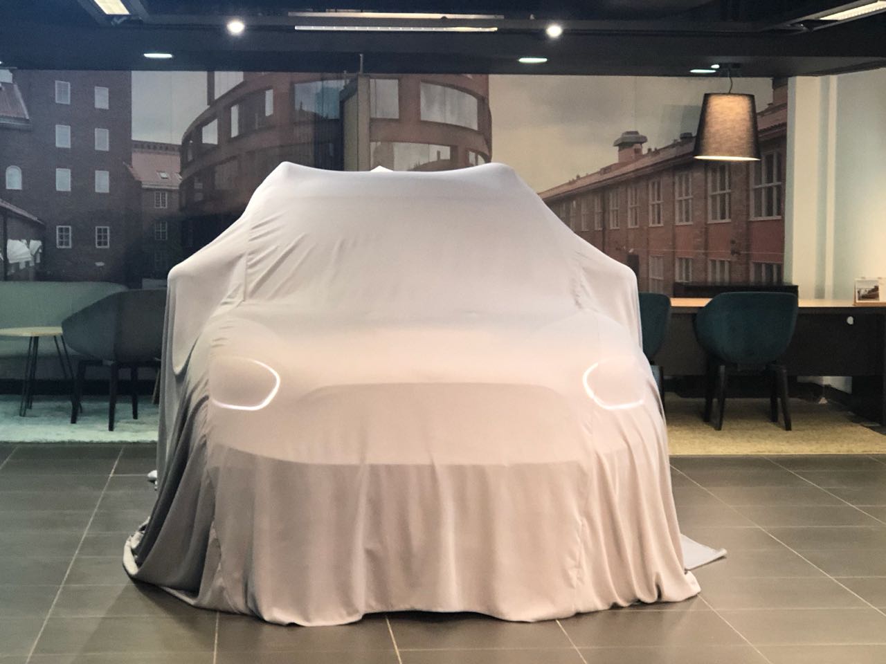 <p>Under the wraps in the all-new, second-generation Mini Countryman!</p>