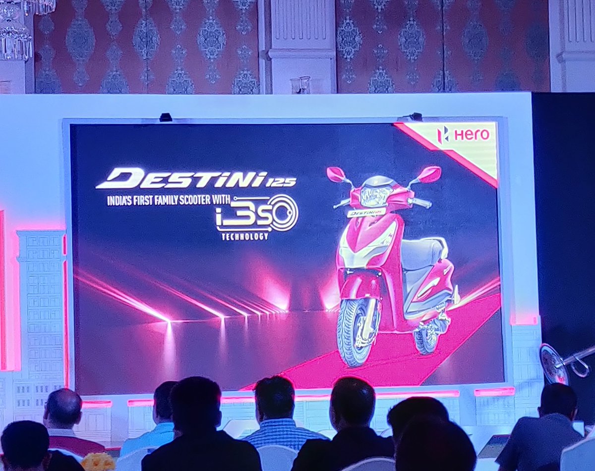 <p>The Destini 125 has an air cooled 124.6cc engine which produces 8.7PS power and 10.2Nm of peak torque.</p>