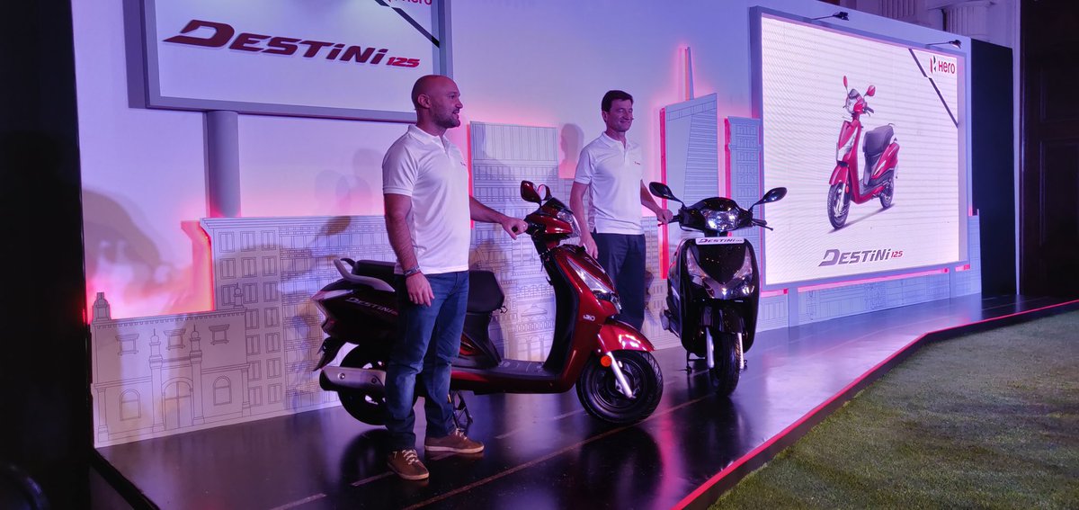 <p>That&#39;s the new Hero Destini125, the first 125cc scooter by HeroMotoCorp</p>