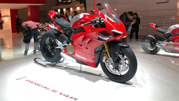<p>Ducati has unveiled the Panigale V4S. This supersport makes&nbsp;214PS at 13,000rpm and 126 Nm at 10,000 rpm. The Panigale V4 is the first production Ducati motorcycle to mount a four-cylinder engine, derived directly from the MotoGP Desmosedici. <a href="http://overdrive.in/news-cars-auto/eicma-2018-ducati-panigale-v4r-unveiled-weighs-165kg-makes-234ps/">Read more about it here.&nbsp;</a></p>