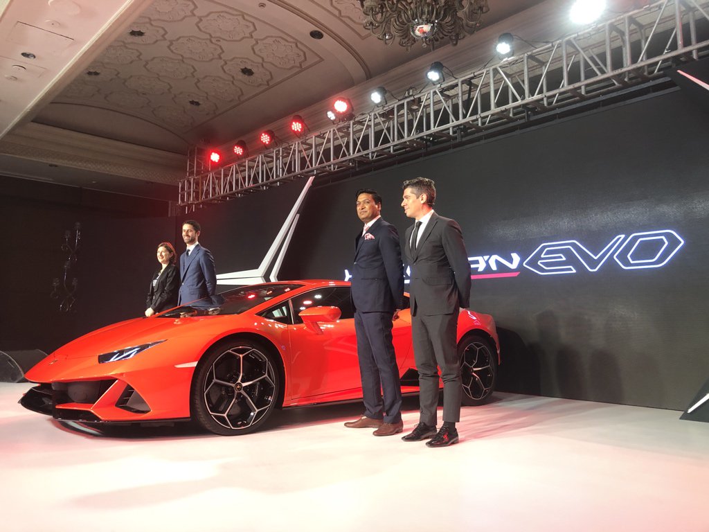<p>The Lamborghini HuracanEvo is here. We assume pricing info will come in the Q&amp;A next. Here&rsquo;s the car with Asia-Pac team and India head Sharad Agarwal</p>