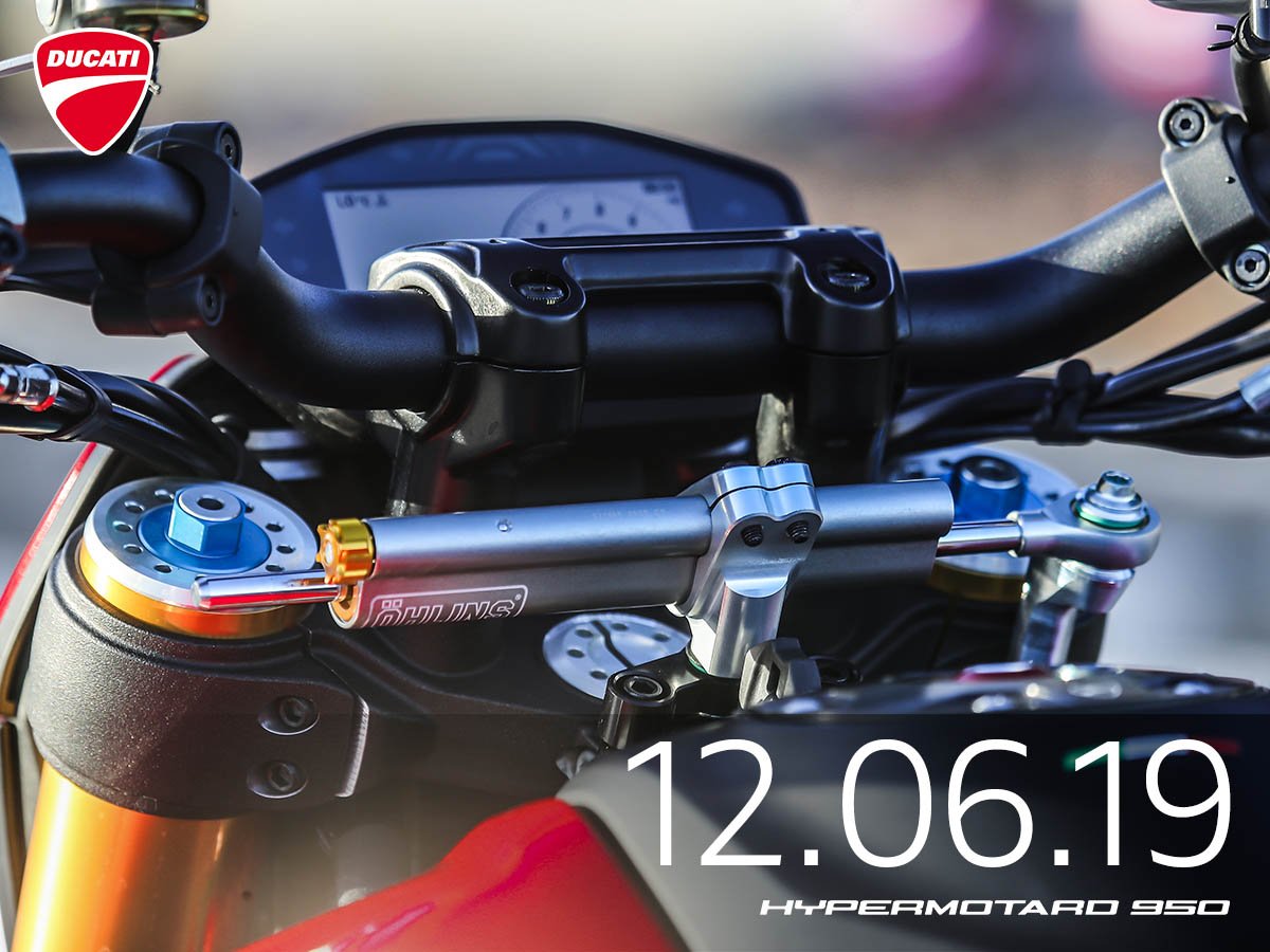 <p>Ducati Multimedia System ready. Enables riders to connect the bike to a smartphone and manage key multimedia functions (calls, texts, music) via switchgear, and displays the information on the TFT instrument panel via Bluetoot</p>