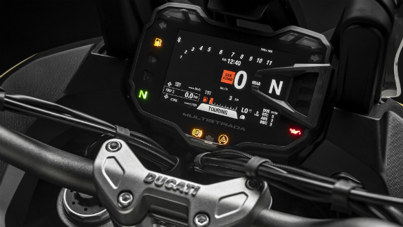 <p>The 2019 Ducati Multistrada 1260 Enduro comes with new&nbsp;<span style="color:rgb(20, 23, 26); font-family:segoe ui,arial,sans-serif; font-size:14px">5-inch&nbsp;TFT colour display and switchgear controls</span></p>