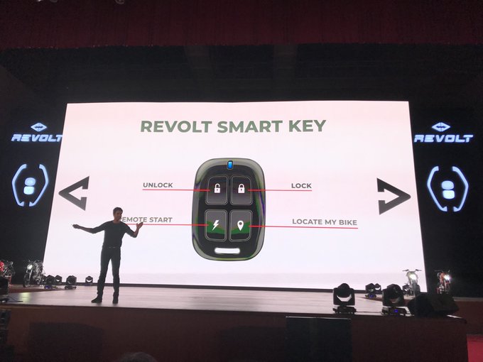 <p>The Revolt RV400 also gets a car-like key fob which can also start the motorcycle for you or lock/unlock it - from a distance up to 50 feet.</p>