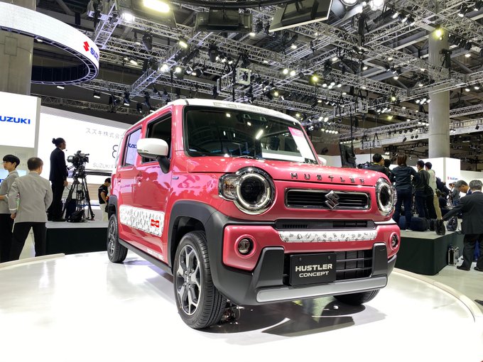 <p>This is the #SuzukiHusler concept, a compact crossover. Wish the S-Presso was more like this than what it is.&nbsp;</p>