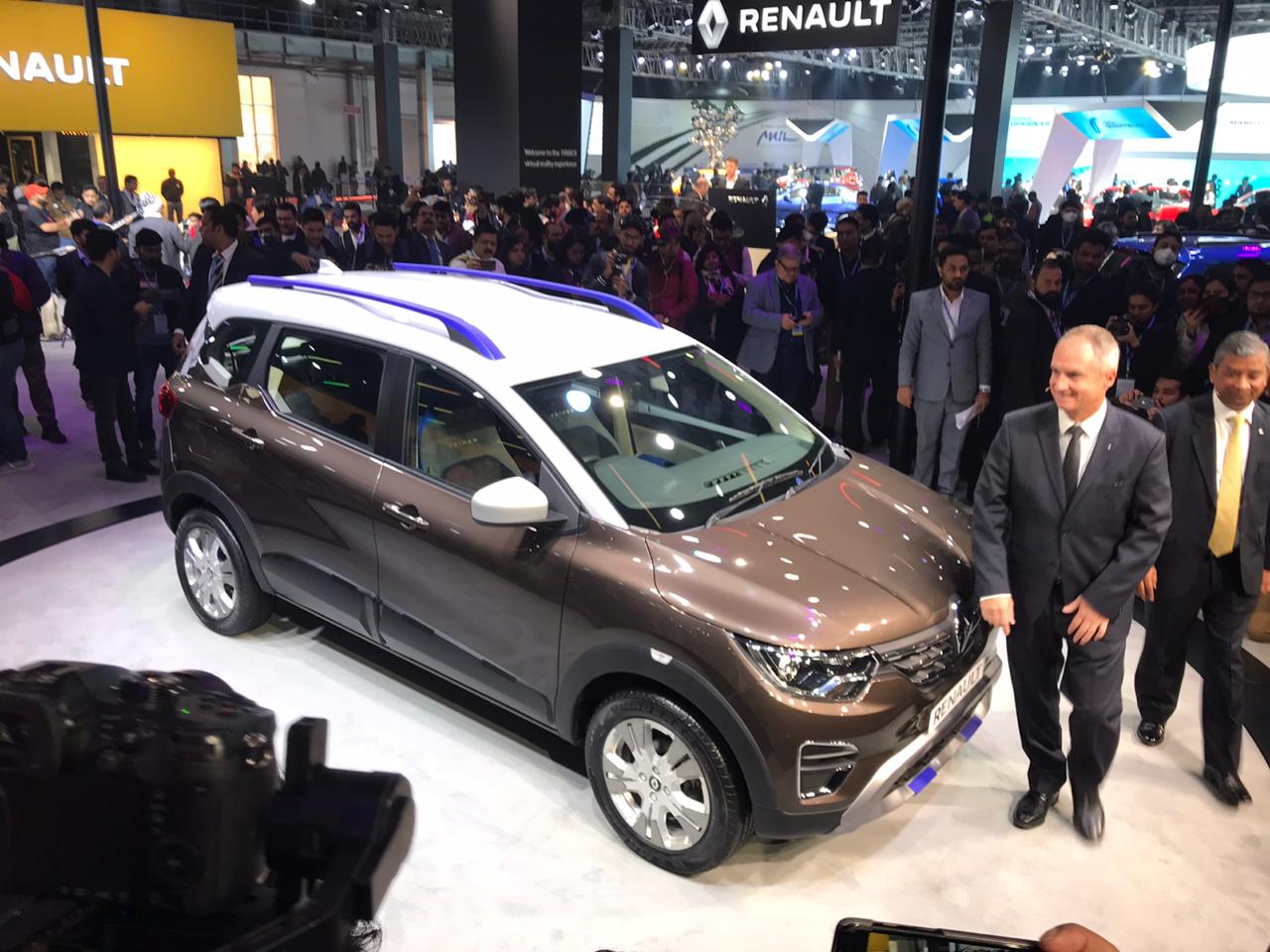 <p>Renault Triber AMT has been showcased.</p>
