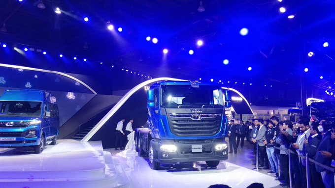 <p>The Prima trucks get a 6.7-litre BSVI 6-cylinder Cummins diesel engine, the largest&nbsp;selling engine in the world.</p>