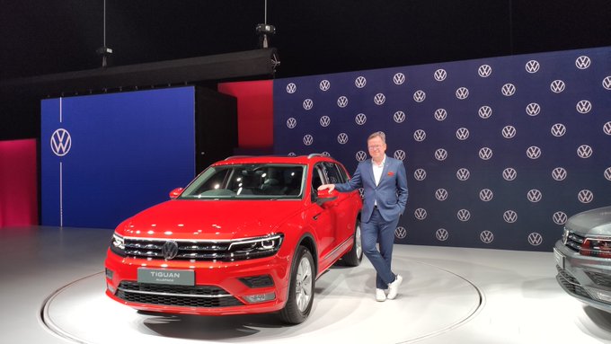 <p>The Volkswagen Tiguan Allspace has been launched in India at an introductory price of Rs 33.12 lakh, ex-showroom.&nbsp;</p>