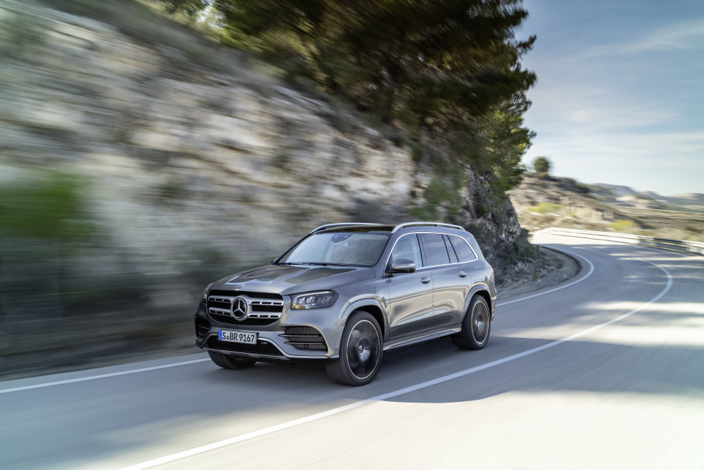<p>Mercedes-Benz India will be launching the 2020 GLS today</p>
