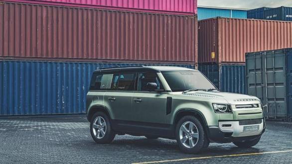<p>Bookings for the Land Rover Defender have already opened in India</p>