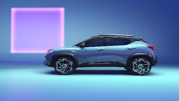 <p>Along the side, the Renault Kiger concept shows some sculpted body panels, especially over the wheel wells. Another striking design element is the sloping roof with the floating roof C-pillar treatment.</p>