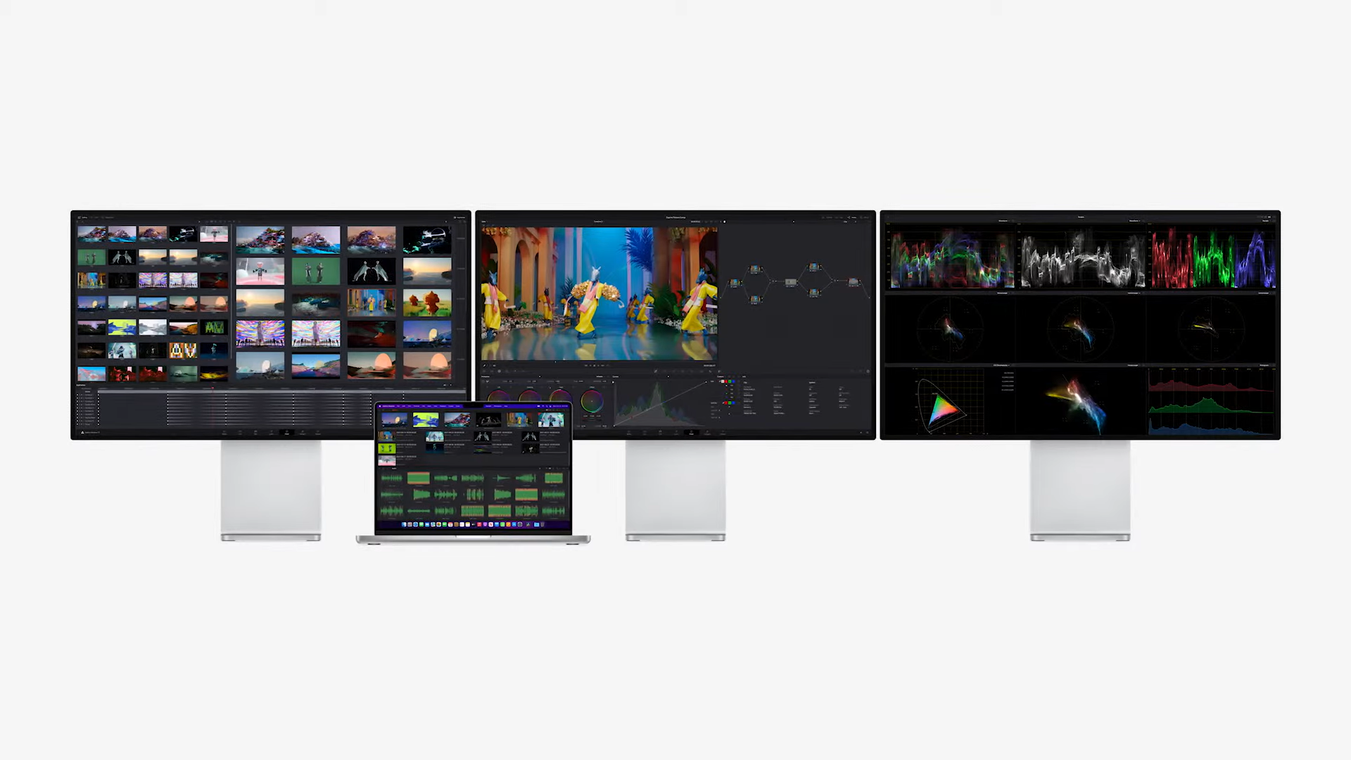  MacBook Pros: 3 Thunderbolt 4 Ports, 1 HDMI Port, 1 SD card slot, MagSafe 