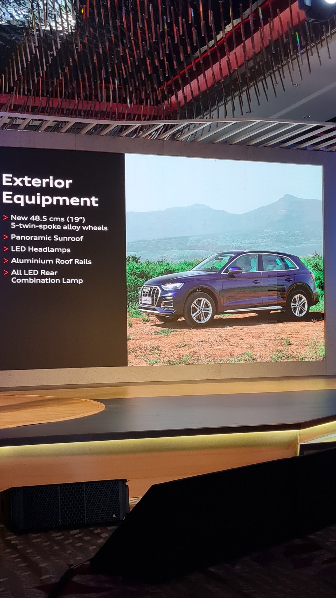<p>The Audi Q5&nbsp;facelift has&nbsp;updated styling in line with new-gen models like the Q8. Changes include a new grille, new LED&nbsp;lighting, upsized wheels&nbsp;amongst others.</p>