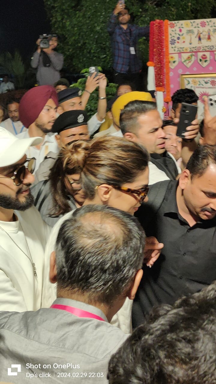 Anant Ambani-Radhika Merchant Wedding LIVE: Deepika Padukone, Ranveer Singh reach Jamnagar for the Anant-Radhika pre-wedding event