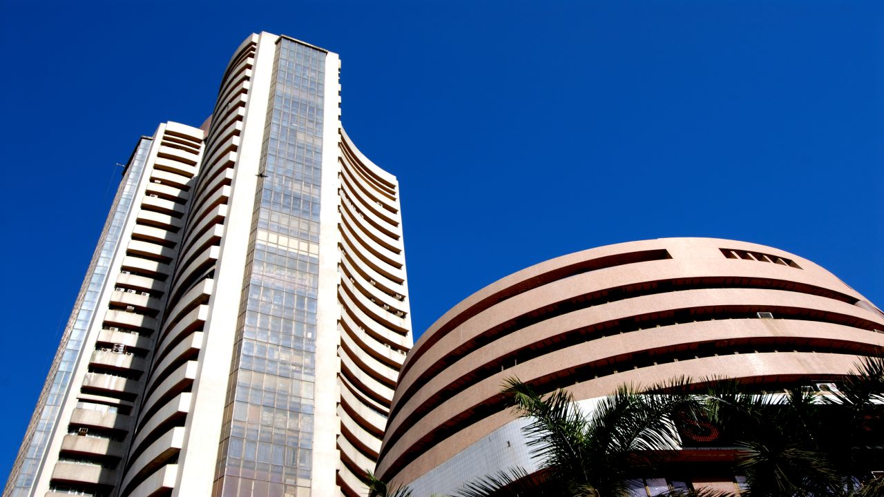 Good morning and welcome to the live coverage of all the action from D-Street. Stay tuned to this blog for all live updates from the market in India and around the world.