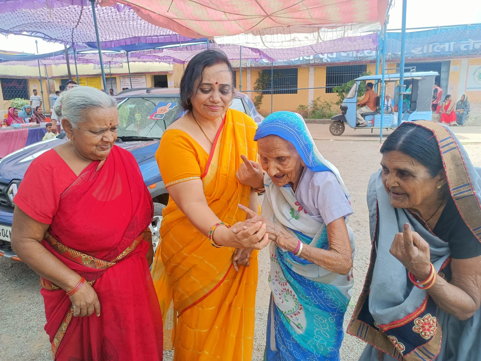 Lok Sabha Election 2024 Phase 3 LIVE: 108-year-old lady casts vote in Chhattisgarh